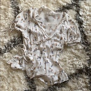 Flower wrap top